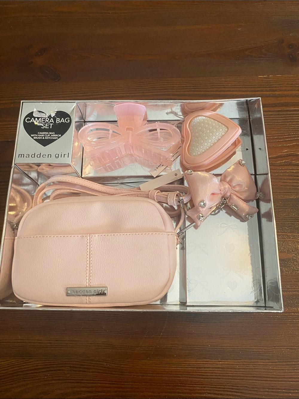 Madden Girl Light Pink Camera Bag and Accessory Set